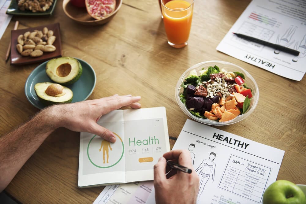Notes and nutrition planning that form part of an individualized medical weight-management plan